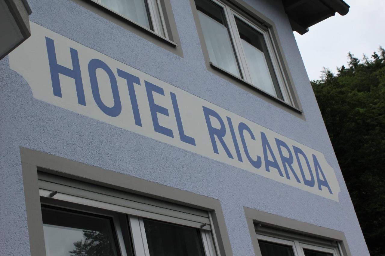 سخلانغنباد Hotel Ricarda المظهر الخارجي الصورة